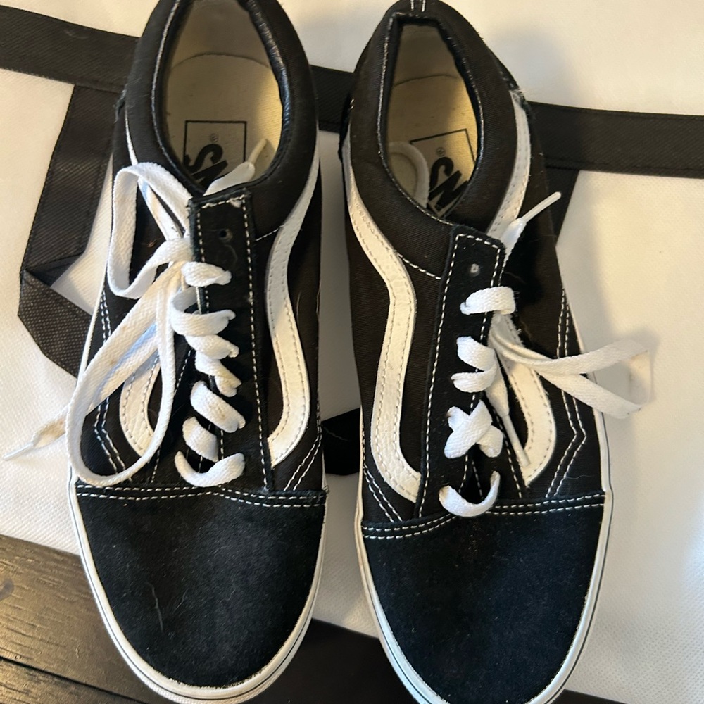 Vans Classic Black and White Low-Tops